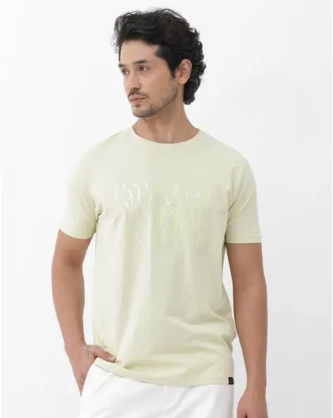 Men Typographic Print Regular Slim Fit T-shirt by Rare Rabbit