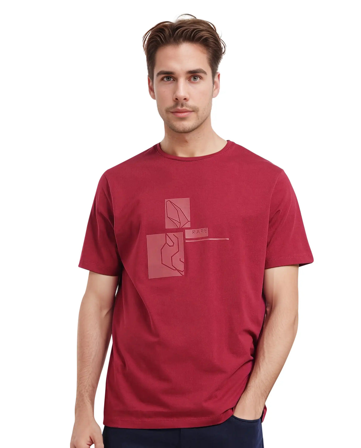 GRAPHIC LOGO PRINT T-SHIRT
FEINE RED BY RARE RABBIT