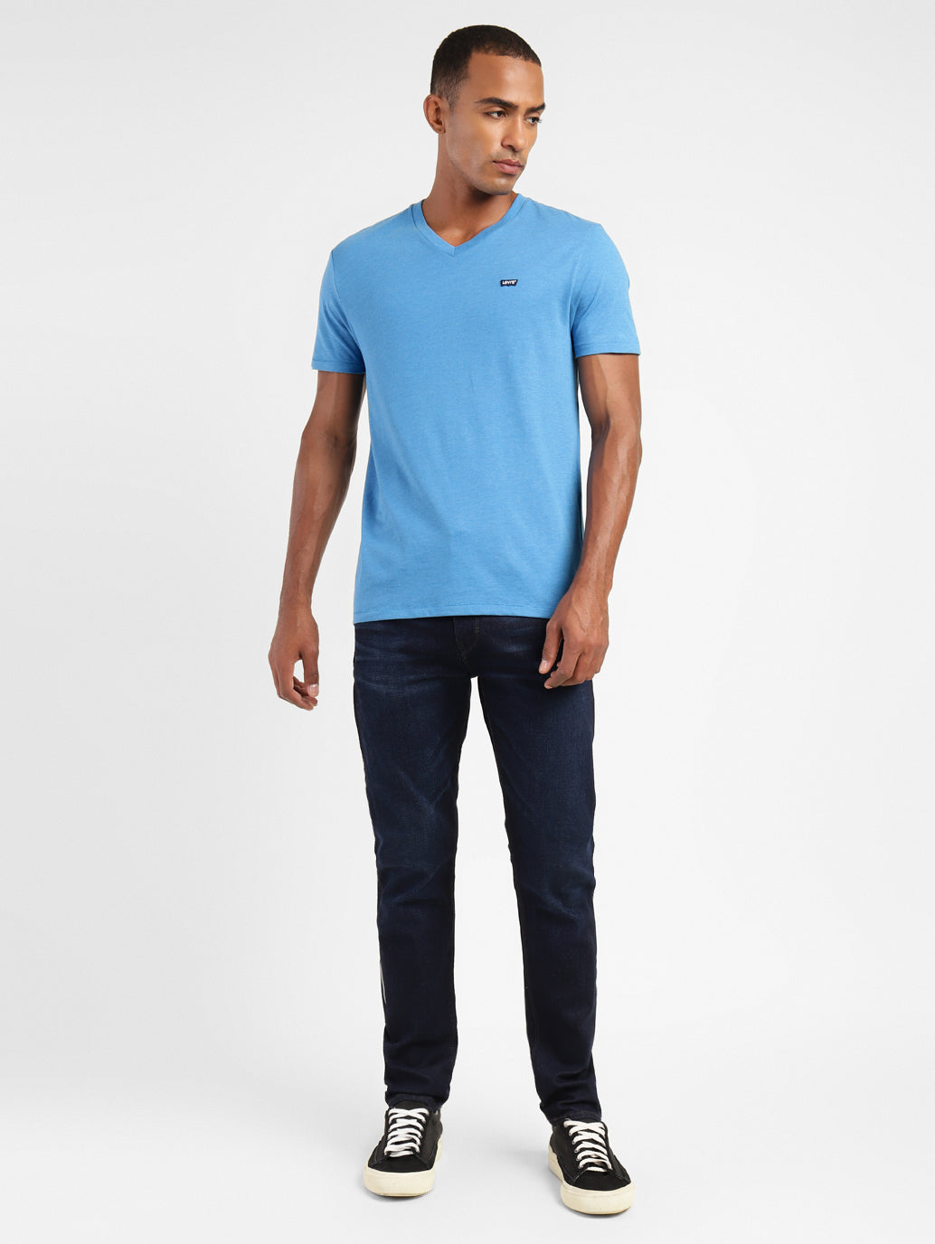 MEN'S SOLID V NECK T-SHIRT | Levi’s
