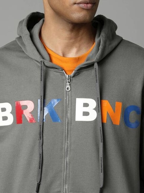 Men Olive Green Printed Hooded Pure Cotton Sweatshirt by BREAK BOUNCE