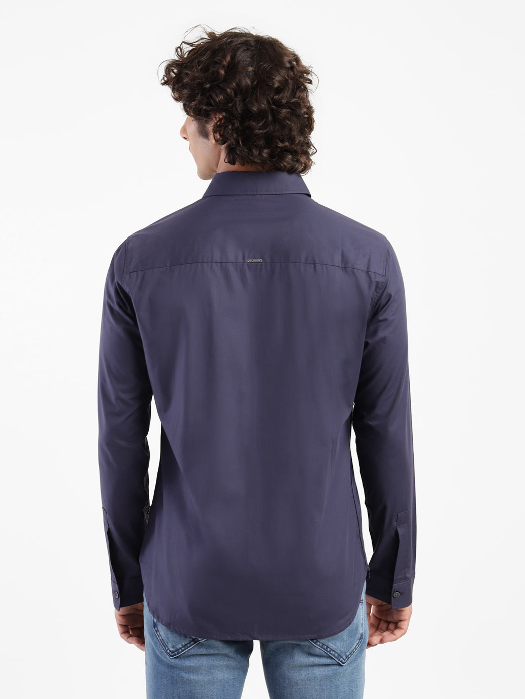 Men's Solid Spread Slim Fit Shirt
By Levi's