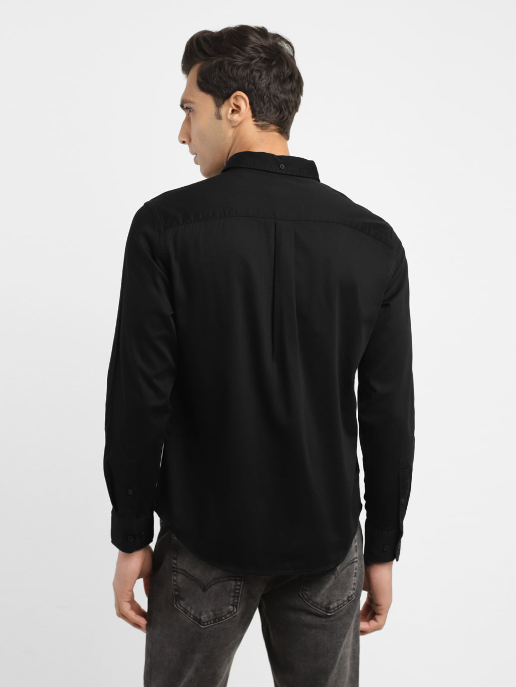 Men's Solid Regular Fit Shirt LEVI'S