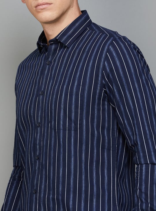 KILLER Men Striped Slim Fit Casual Shirt