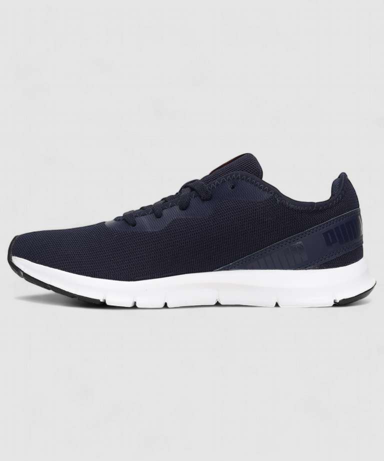 PUMA hustle V2 sneakers for men