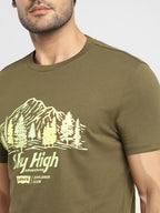 Dark Moss Olive Pure Cotton Regular Fit Printed T-Shirts by Levi's