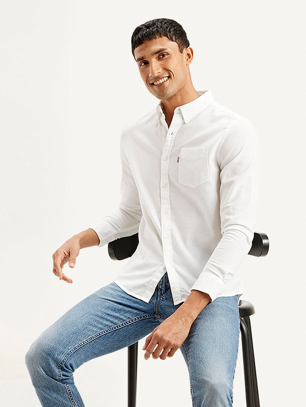 Men's Solid Slim Fit Shirt Levi's