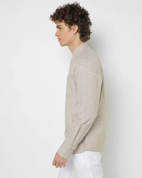 Men Heathered Slim Fit Shirt by Netplay