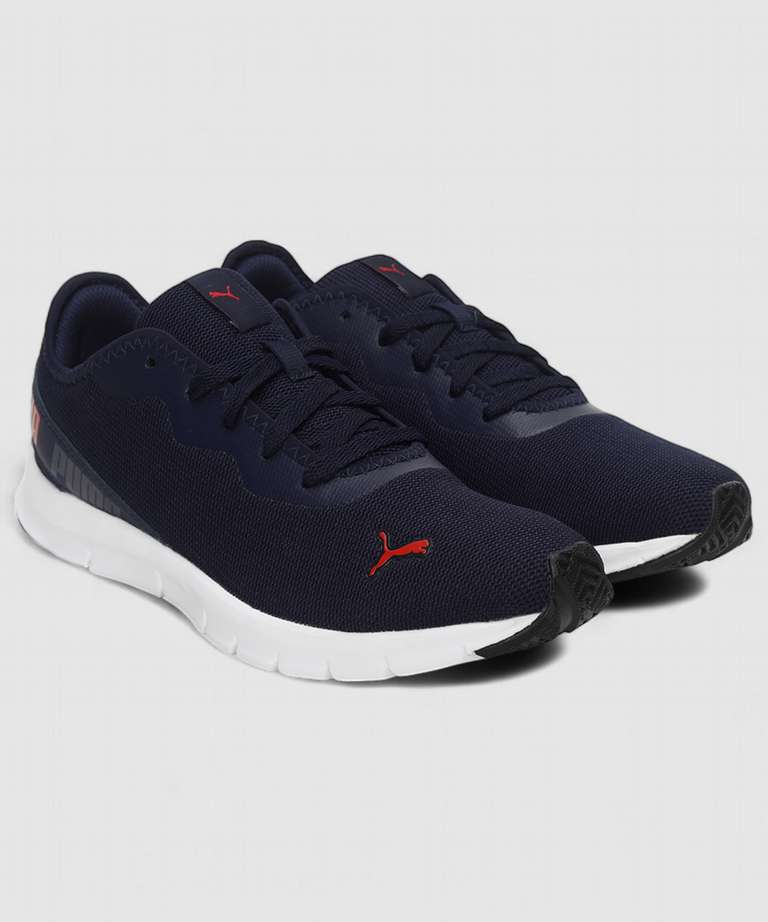 PUMA hustle V2 sneakers for men
