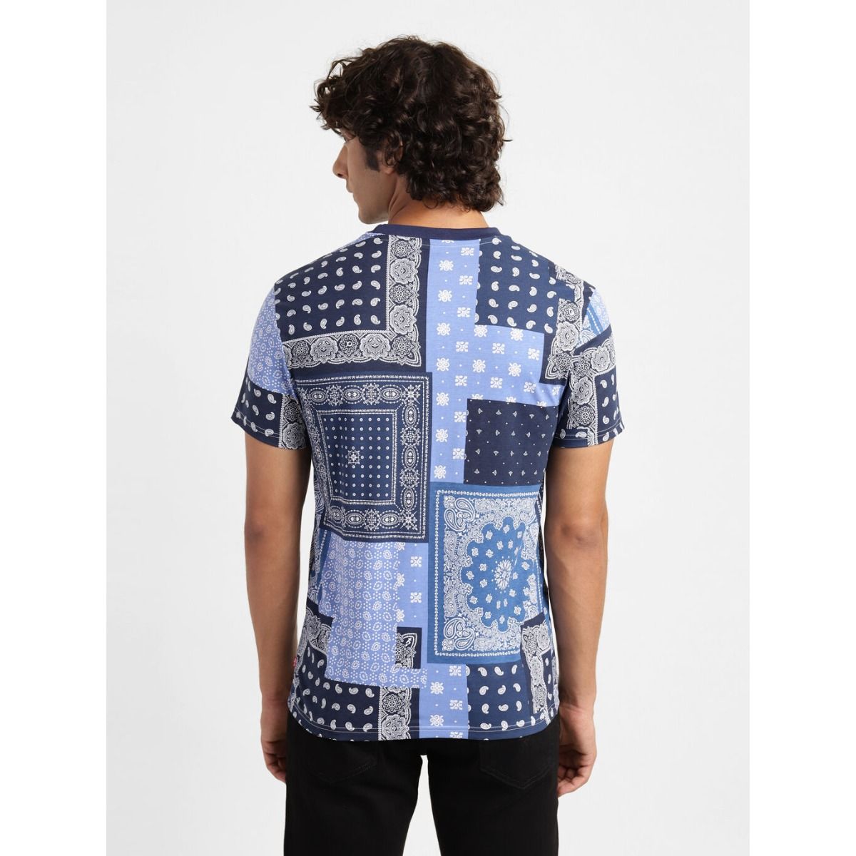 LEVI'S
Men Geometric Print Regular Fit