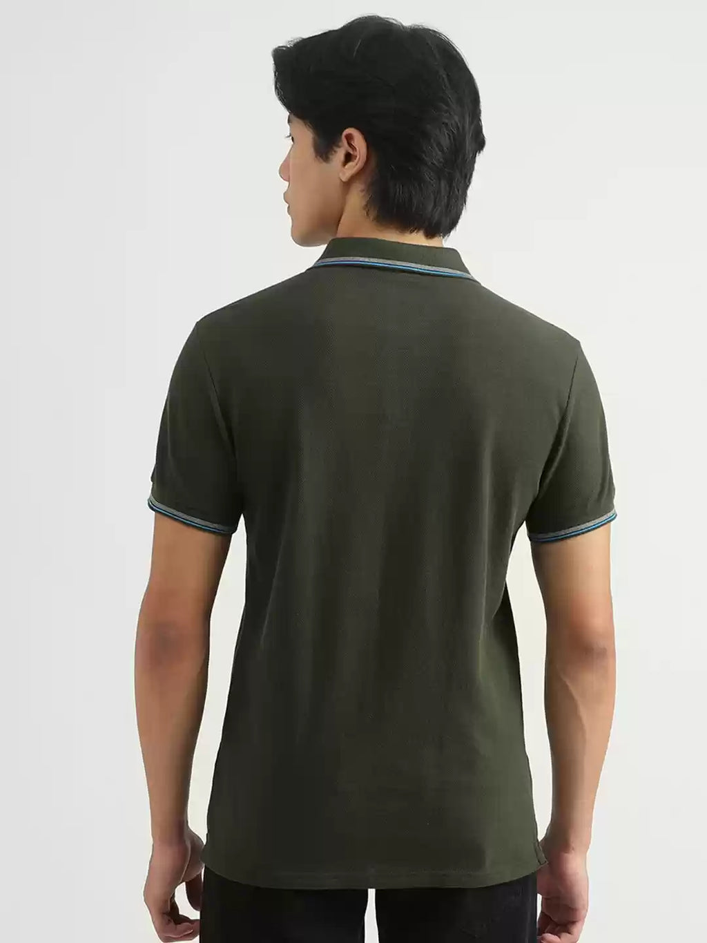 Men Olive Green Polo Collar T-shirt by United Colors of Benetton