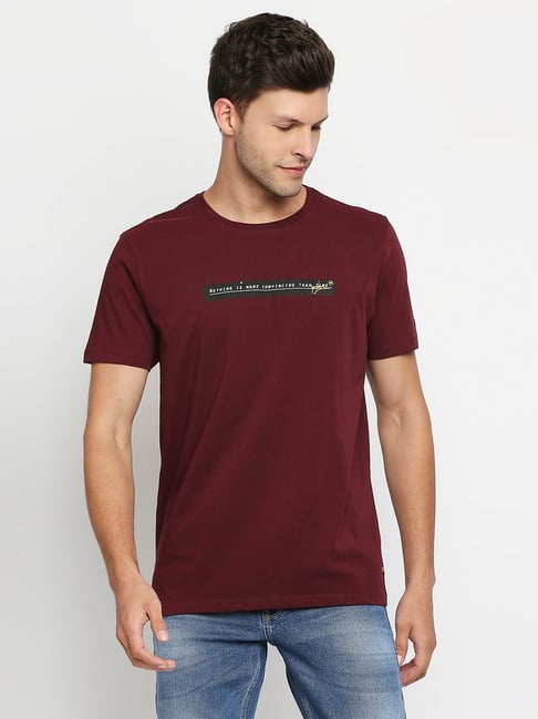 Spykar Maroon Cotton Regular Fit Printed T-Shirt