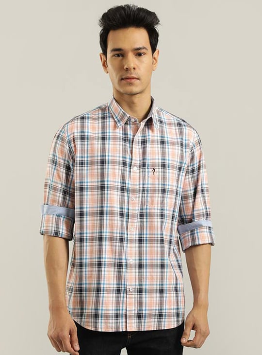 INDIAN TERRAIN Men Checked Slim Fit Casual Shirt
