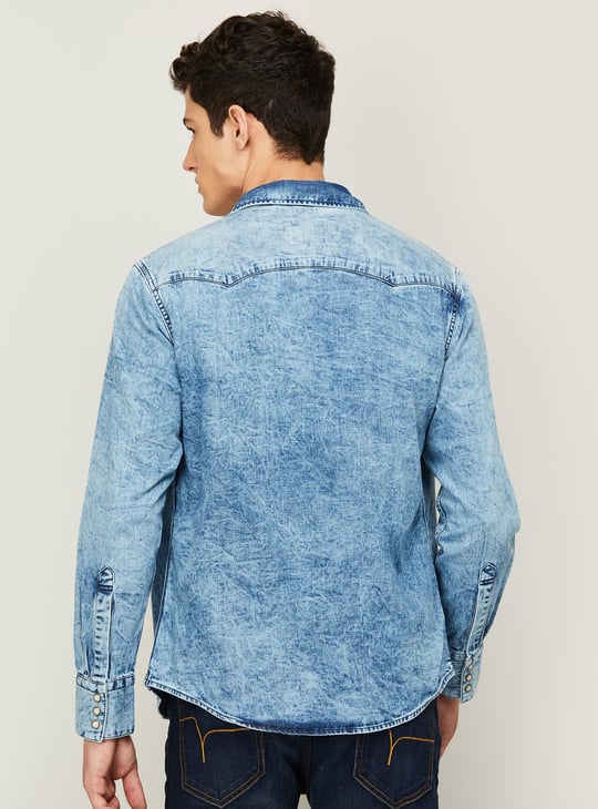 LEVIS Men Washed Slim Fit Casual Denim Shirt