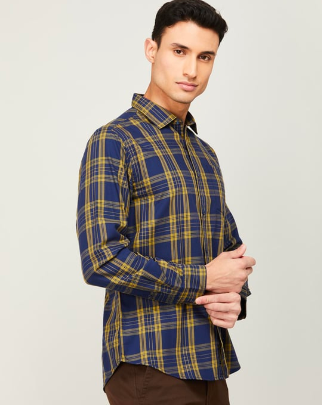 KILLER CASUAL Men Checked Full Sleeves Slim Fit Casual Shirt